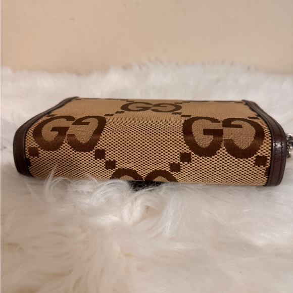 Gucci jumbo GG dinosaur Wallet on chain - Picture 5 of 8
